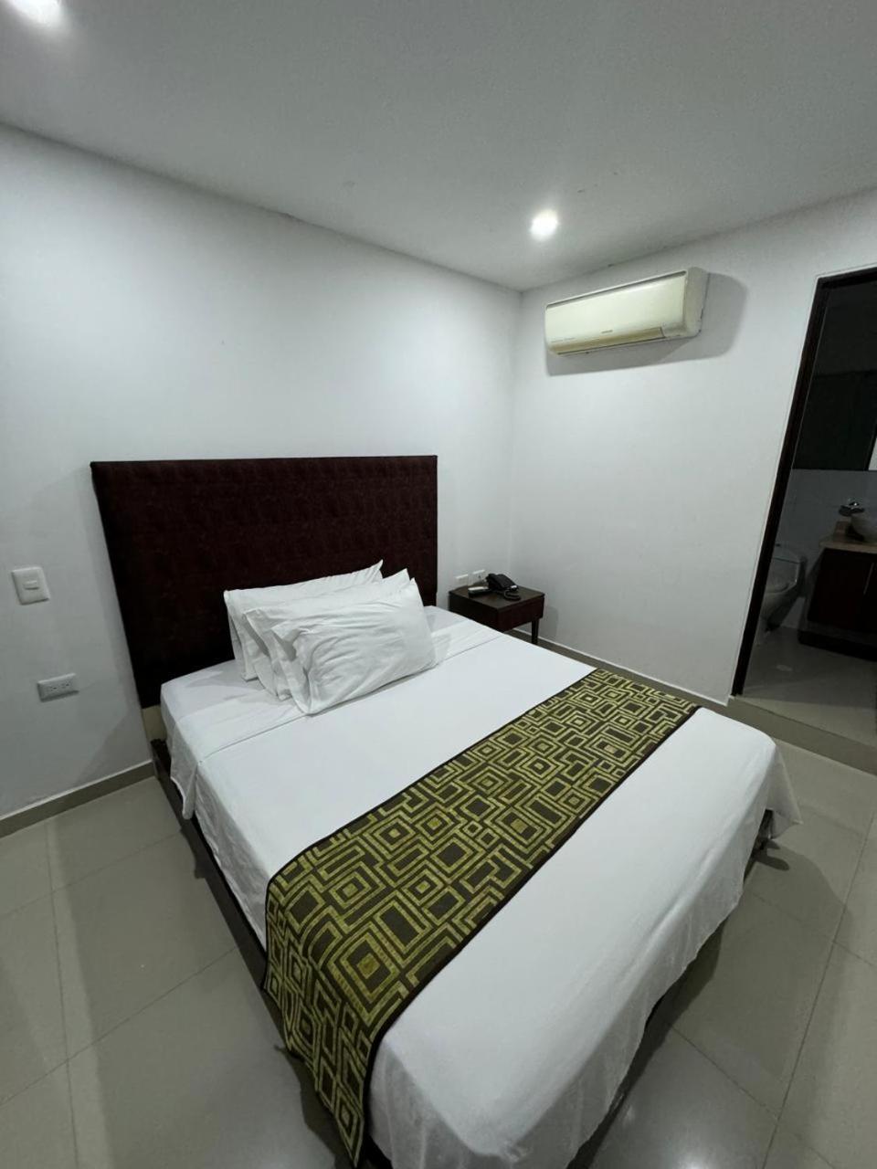 Hotel Ipanema Meridian Neiva  Buitenkant foto